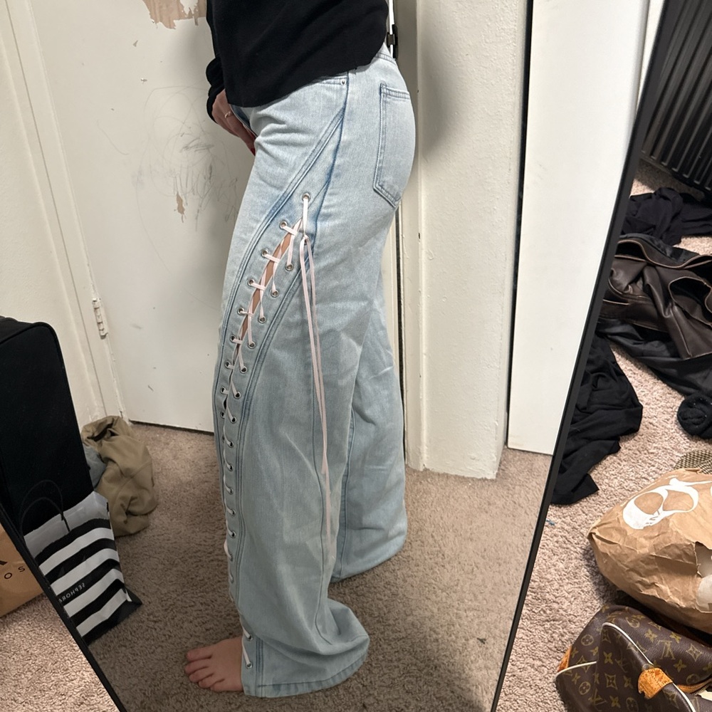 jeans with bows